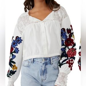 Free People meadows embroidered blouse medium NWT